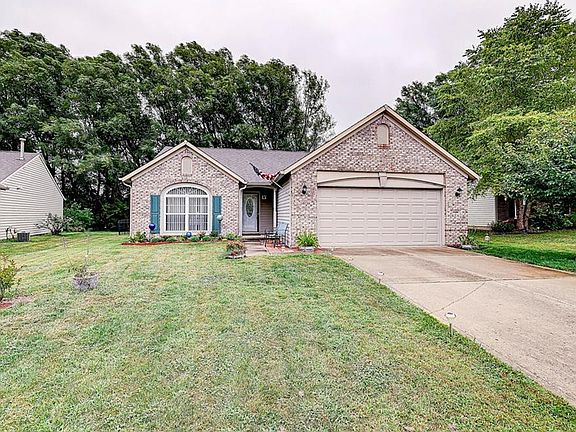 3rd image of 521 Paddlebrook Dr
