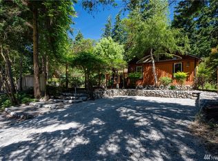 619 Dolphin Dr, Freeland, WA 98249