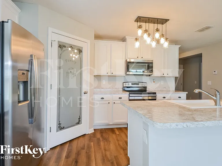 212 Blue Creek Way St — Photo 6