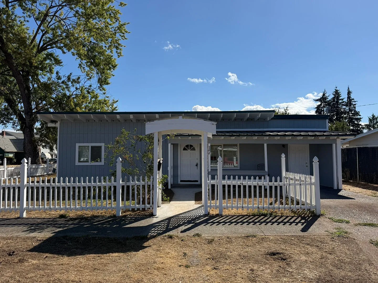 OWN927 — Photo 1