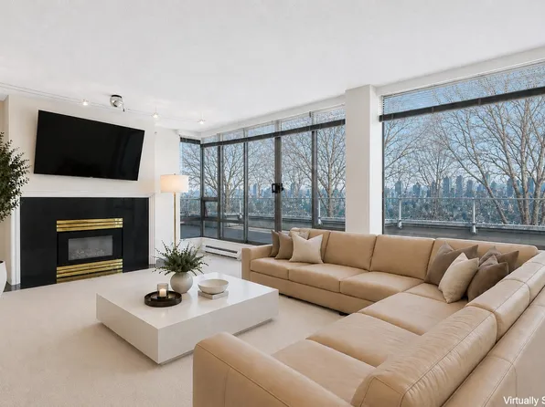 2438 Heather St #Penthouse 1, Vancouver, BC V5Z 3H9