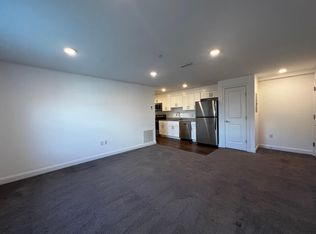 120 Wayland Ave #6A, Providence, RI 02906
