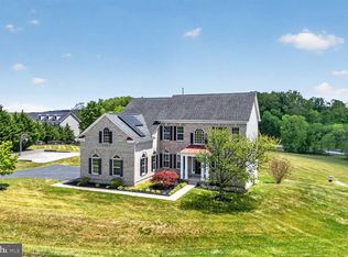 16546 Lance Trail Ct, Hamilton, VA 20158