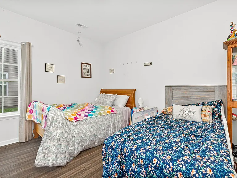 840 Windsor Rose Dr — Photo 23