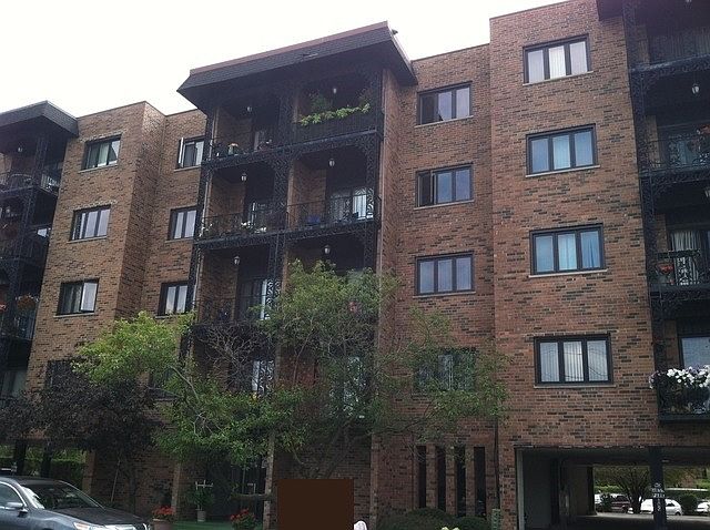 1st image of 9355 Landings Ln Unit 304