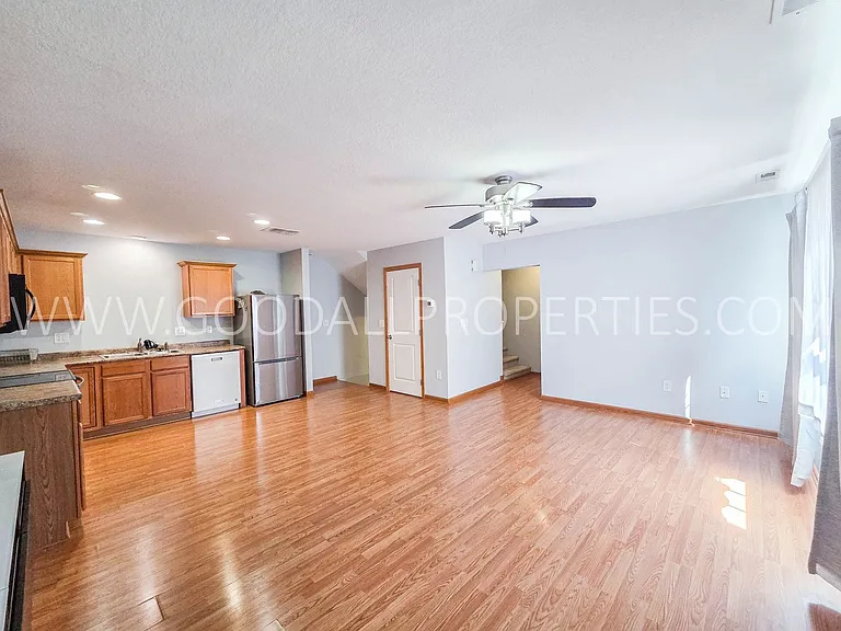 3142 SW Arlan Ln — Photo 3