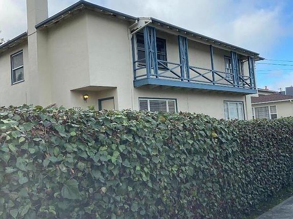 2nd image of 2732 Flores St