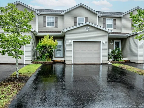 110 Domethilde Cres #3, Dieppe, NB E1A 8R3