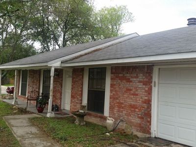 820 Ross Cir, Lockhart, TX, 78644