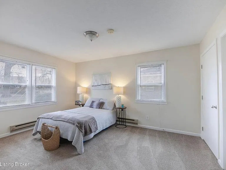 312 Primrose Dr — Photo 8