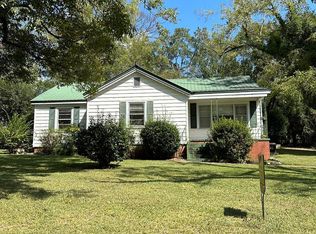 102 Beech St, Evergreen, AL 36401