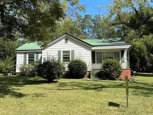 102 Beech St, Evergreen, AL 36401