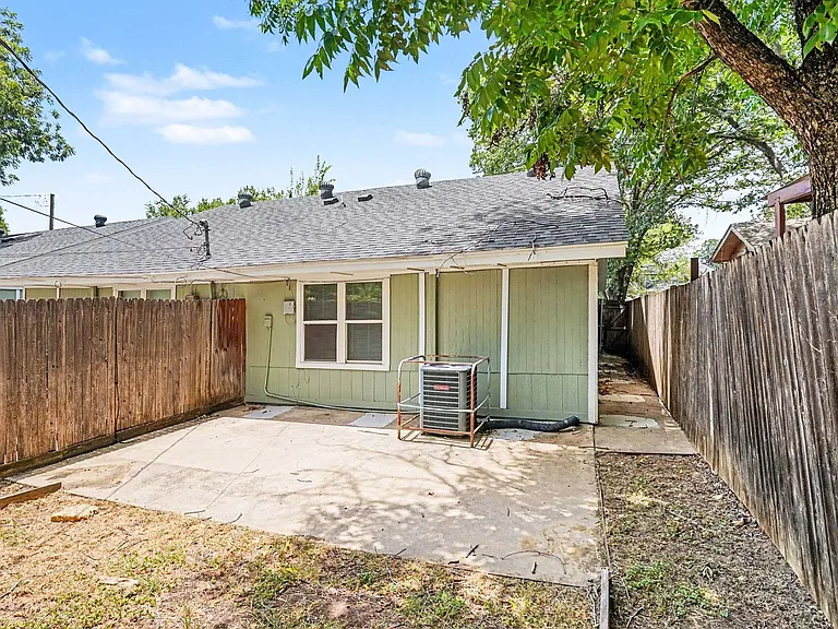 1811 Lipscomb St — Photo 24