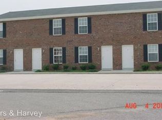 1880 Waters Edge Dr APT B, Clarksville, TN 37043