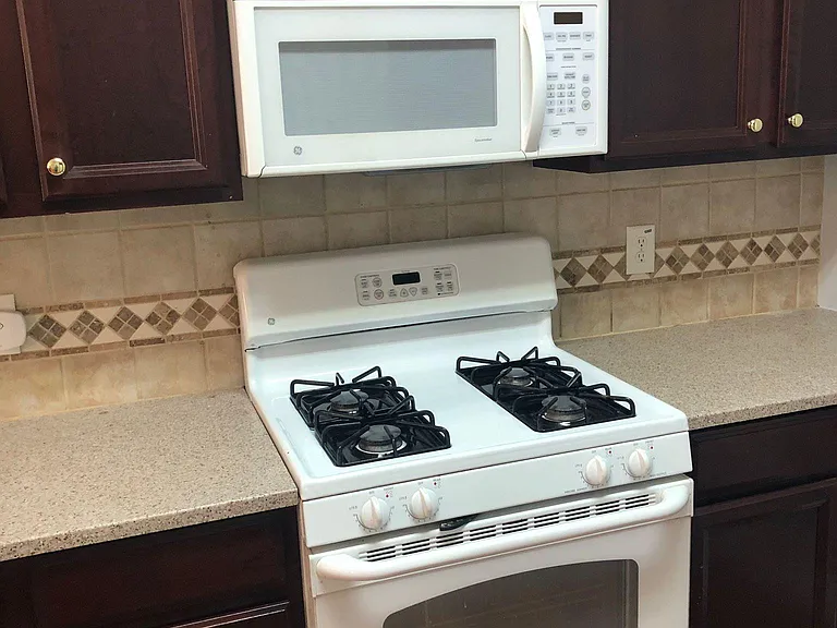 15 Jekyll Dr #9 — Photo 15