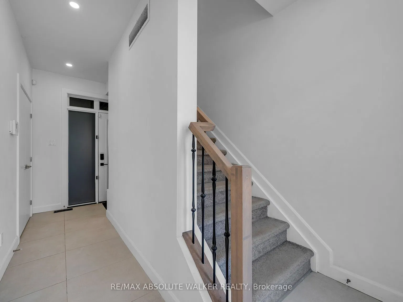 3 bed, $4,500 — Photo 4