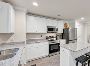 169 Carriagebrook Cir, Camden, SC 29020