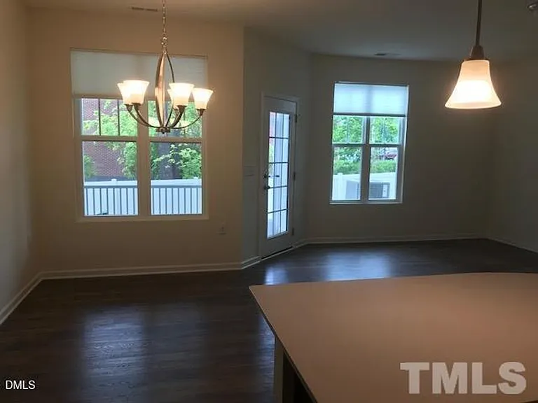 6039 Beale Loop — Photo 13