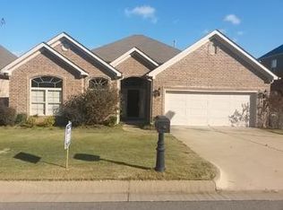 103 Kanis Creek Ln, Little Rock, AR 72223