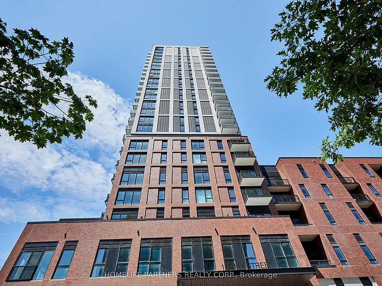 10 Oak St #1107 — Photo 1