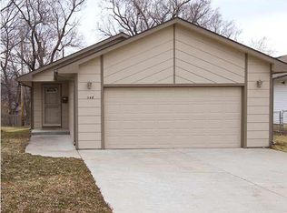 1148 Osage St, Augusta, KS 67010
