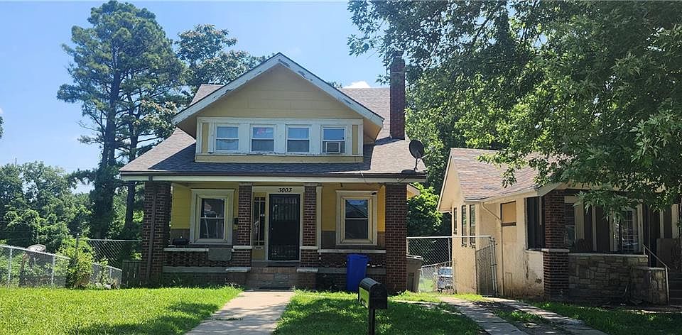 1st image of 3003 Parkwood Blvd