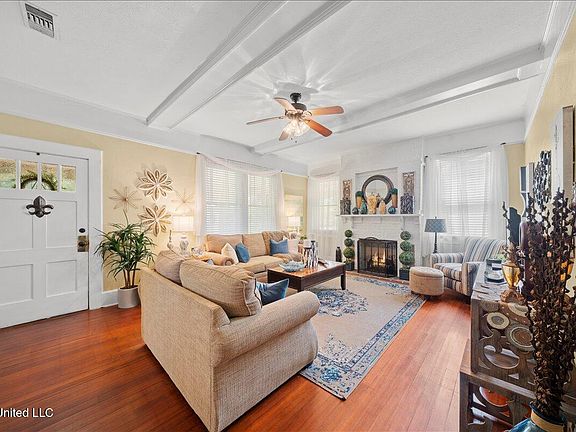 5th image of 509 Jackson Ave