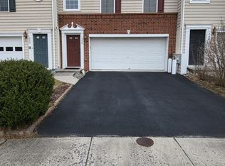 350 Wagon Wheel Ln, Hockessin, DE 19707