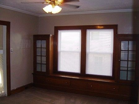 1st image of 1493 Larchmont Ave #Dn