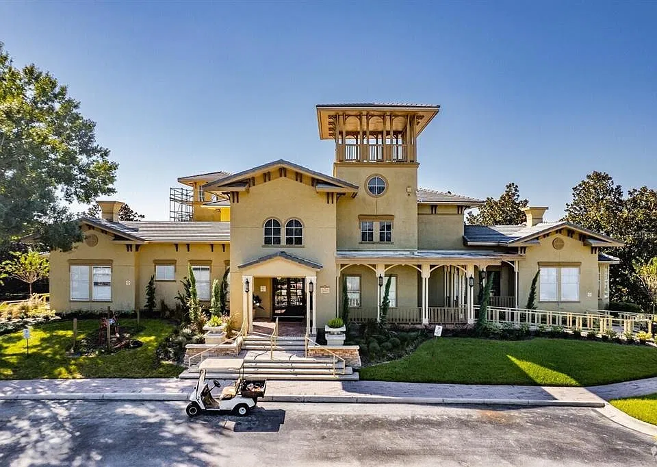 1321 Arbor Vista Loop #325