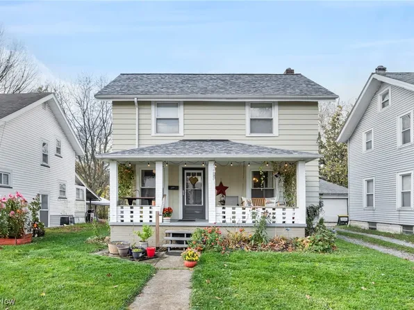 372 N Lyman St, Wadsworth, OH 44281