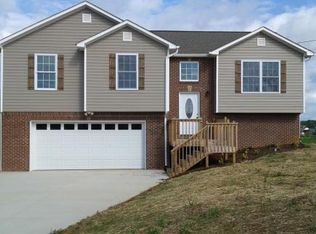 101 Lakeview Ln, Gray, TN 37615