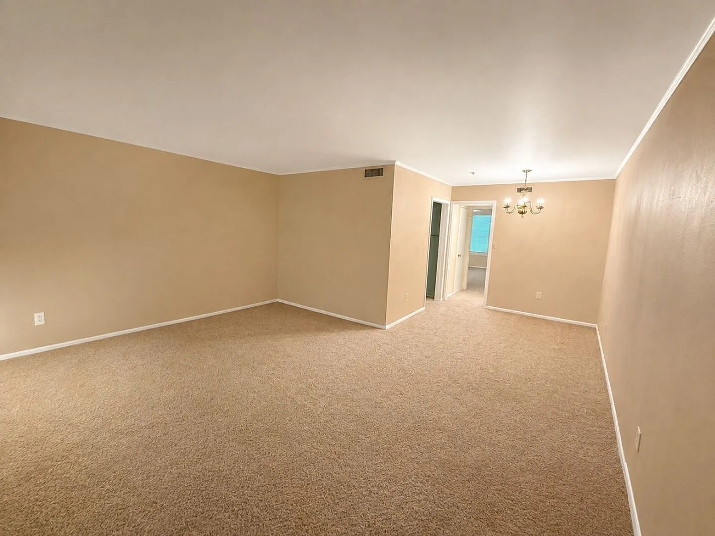 2724 Whitney Pl Unit 229 — Photo 2