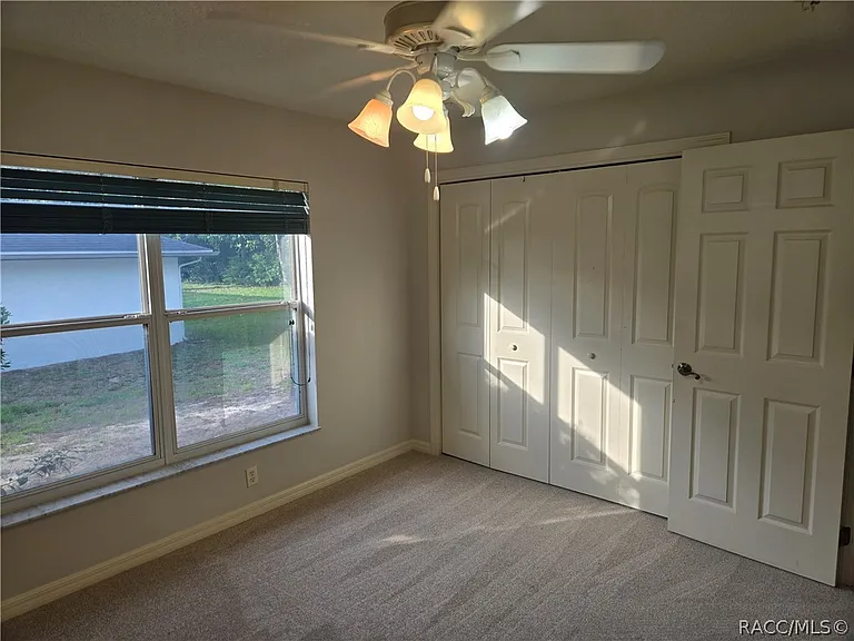 14 Hollyhock Ct — Photo 18