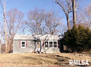 873 S Kim Moor Rd, Peoria, IL 61605