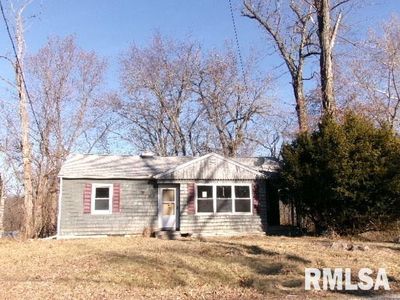 873 S Kim Moor Rd, Peoria, IL, 61605