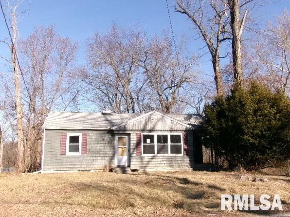 873 S Kim Moor Rd, Peoria, IL 61605