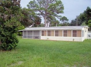 123 Virginia St, Crescent City, FL 32112