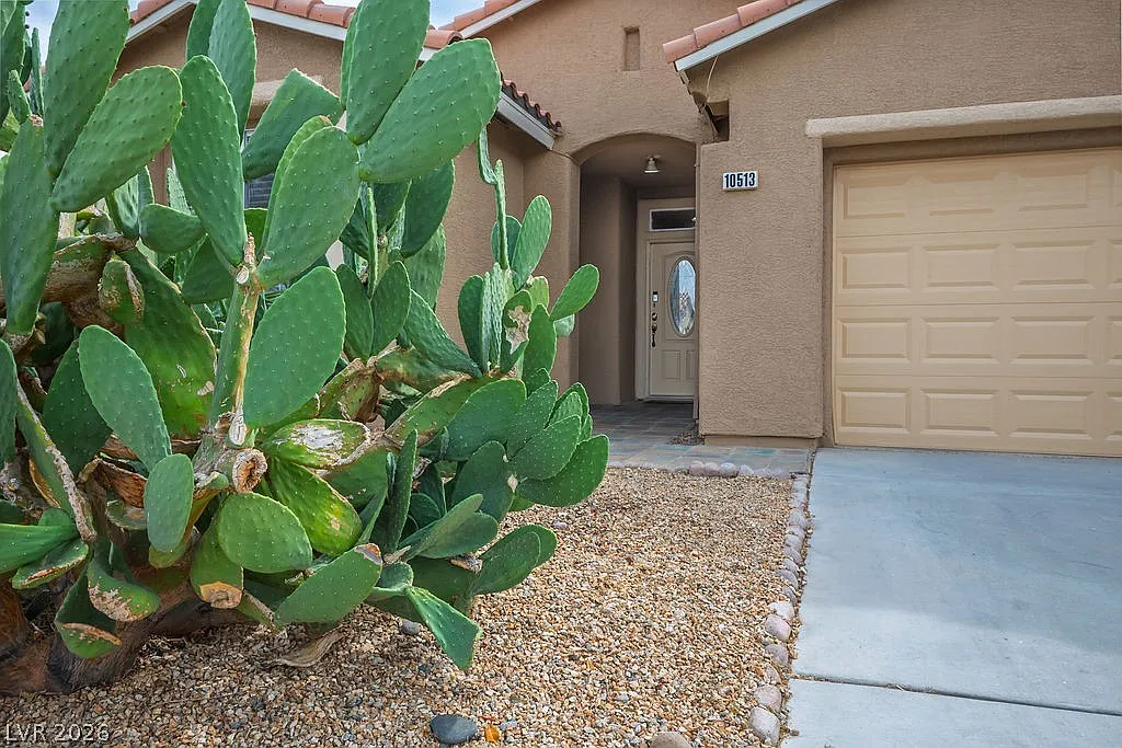 3 bed, 2.0 bath, 1144 sqft, $2,150 — Photo 4