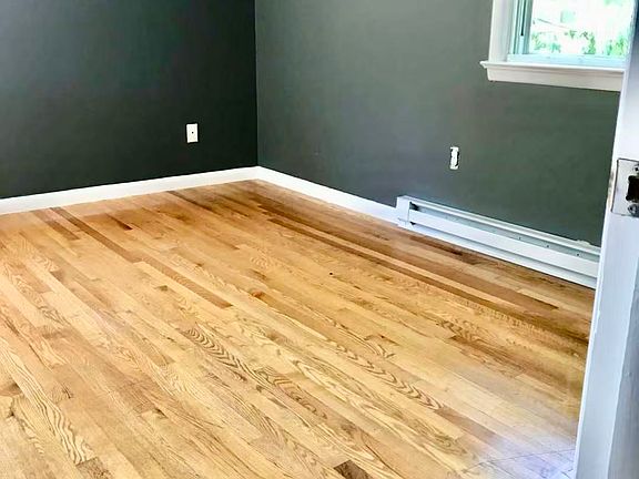 5th image of 38 River St