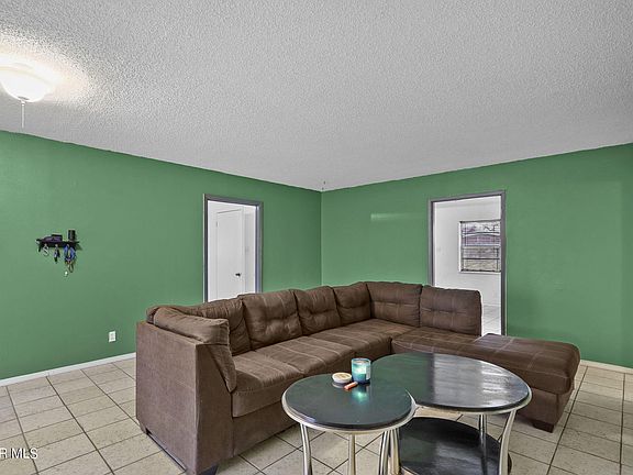 3rd image of 10048 Ontario Ave