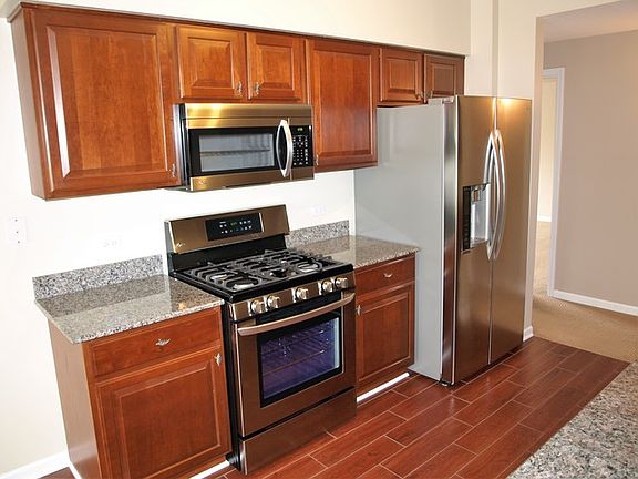 4th image of 1479 N Milwaukee Ave APT 113