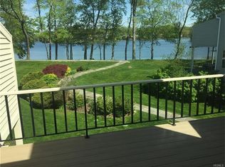67 Waterside Close, Eastchester, NY 10709