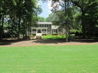 537 Heyward Cir, Marietta, GA 30064