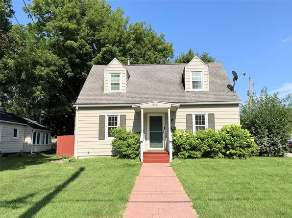 3321 52nd St, Des Moines, IA 50310