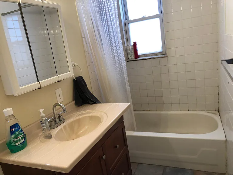 15 Shepherd Ave #3 — Photo 6