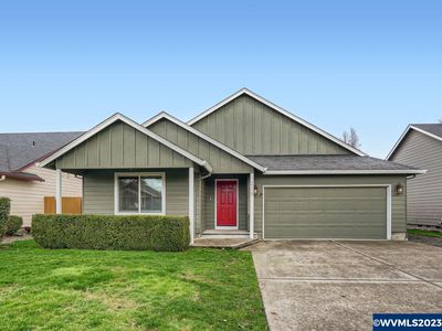 215 S James St, Silverton, OR, 97381