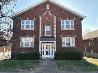 6044 Arsenal St APT 1E, Saint Louis, MO