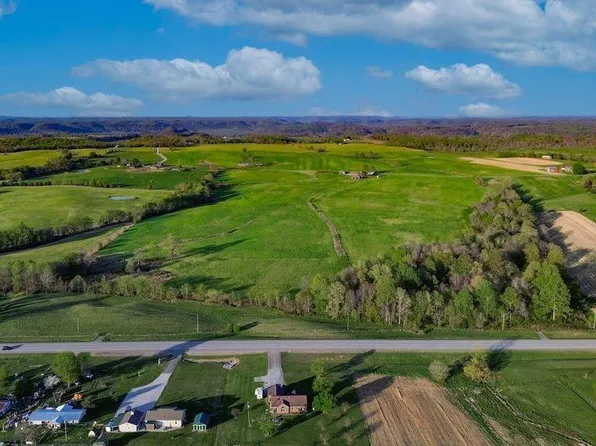 4 Campbellsville Rd, Hodgenville, KY 42748