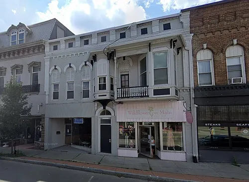 112 S Main St Photo 1